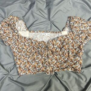 Aeropostale cute spring/summer top!